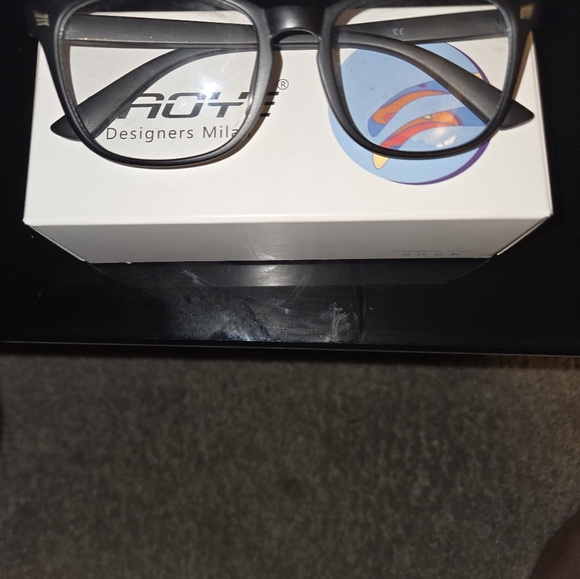 Gaoye-Designers Milan-Blue Light Blocking Glasses for Women - Picture 2 of 4